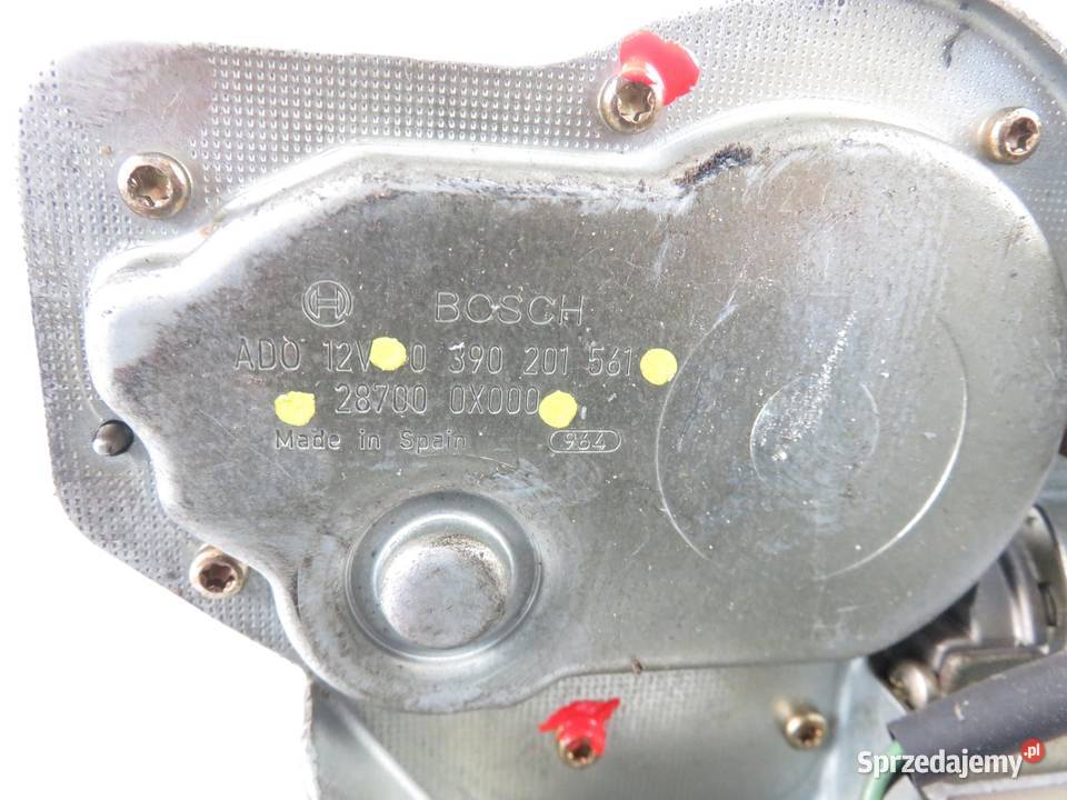 SILNICZEK WYCIERACZKI TYŁ NISSAN TERRANO II R20