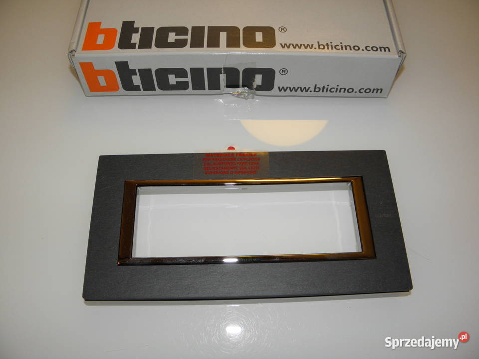 Bticino Axolute HA4806RLV ramka 6 modułów kamień Warszawa