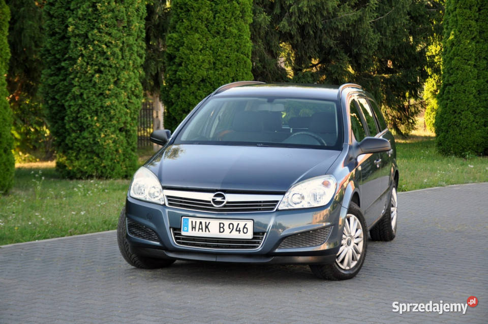 Opel Astra 16i115LiftKlimatronikI bluetooth Motoryzacja mazowieckie Ostrów Mazowiecka