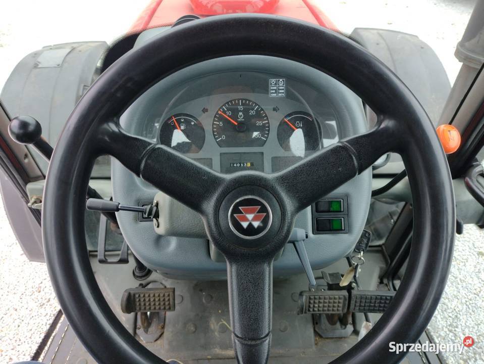 Ciągnik rolniczy Massey Ferguson 4455 Valtra Wieluń