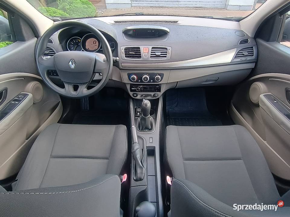 Renault Megane III 16i 100 2011r 5drzwi KLIMA ESP Witkowo sprzedam