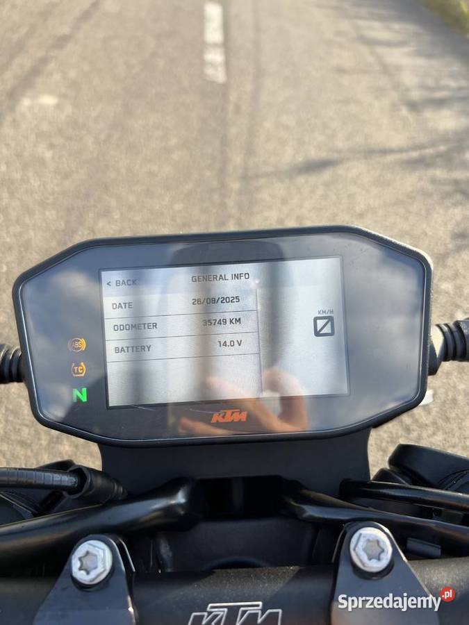 KTM Duke 890 A2 125koni quickshifter wiele Konin