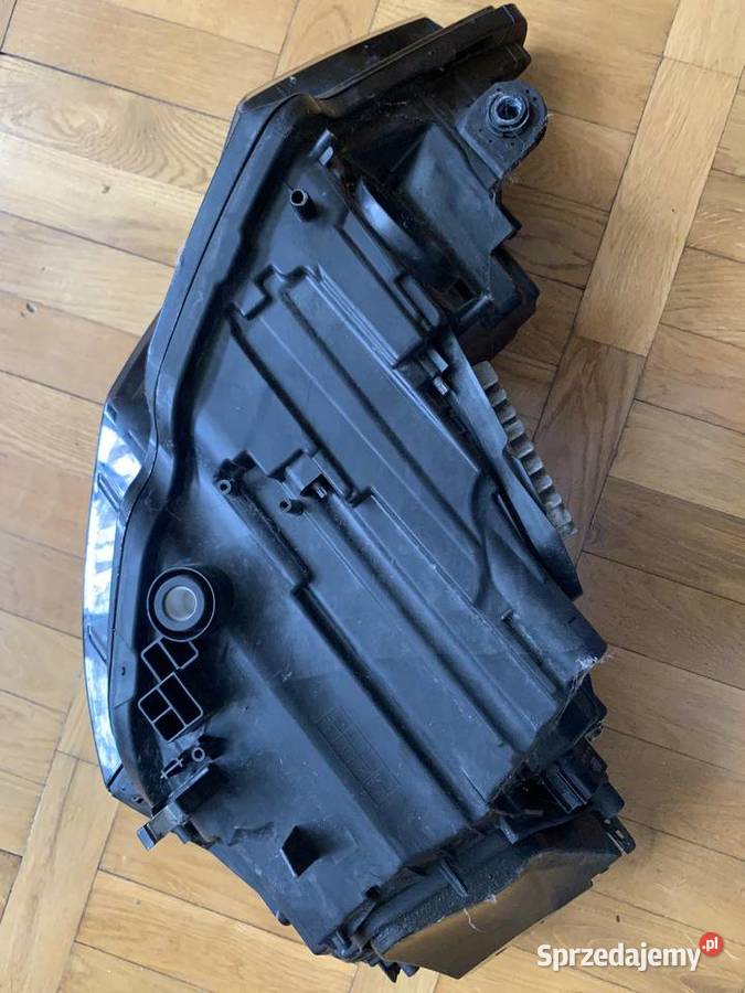 AUDI A6 Reflektor prawy rocznik 2019