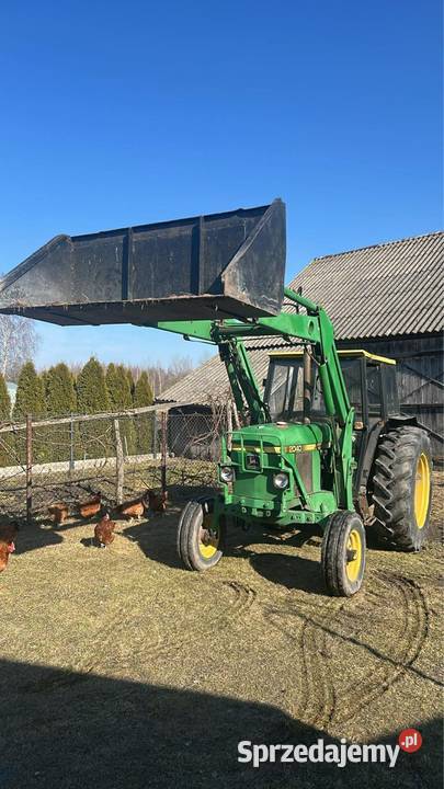 John Deere 2040 z ładowaczem czołowym Brzostówiec
