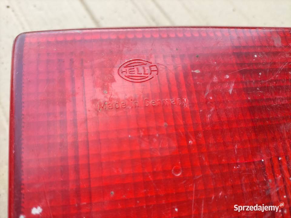 AUDI 80 B3 SEDAN B4 KOMBI LAMPA TYŁ TYLNA LEWA Kamień-Kolonia