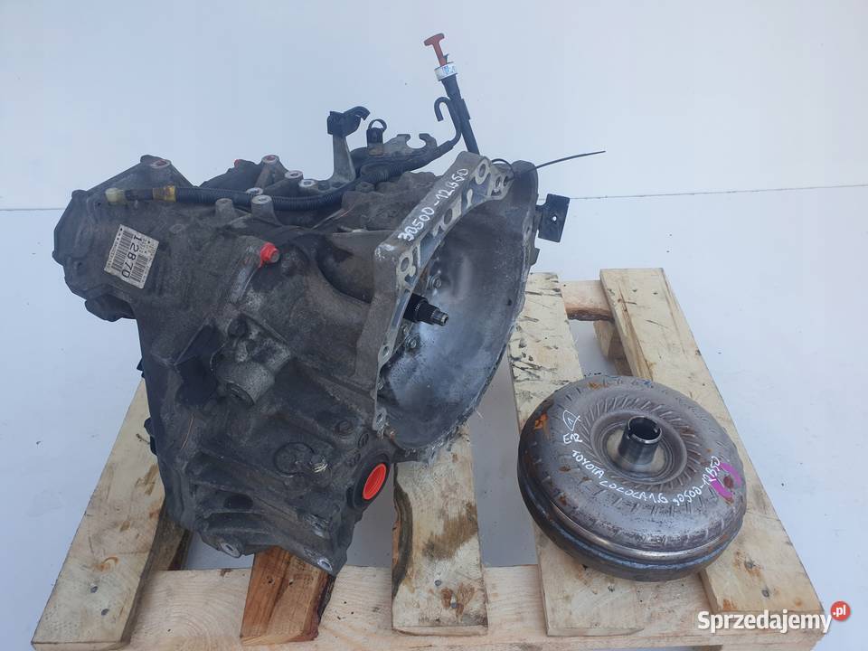 Toyota Corolla IX E12 16 VVTI AUTOMATYCZNA osobowe Janów