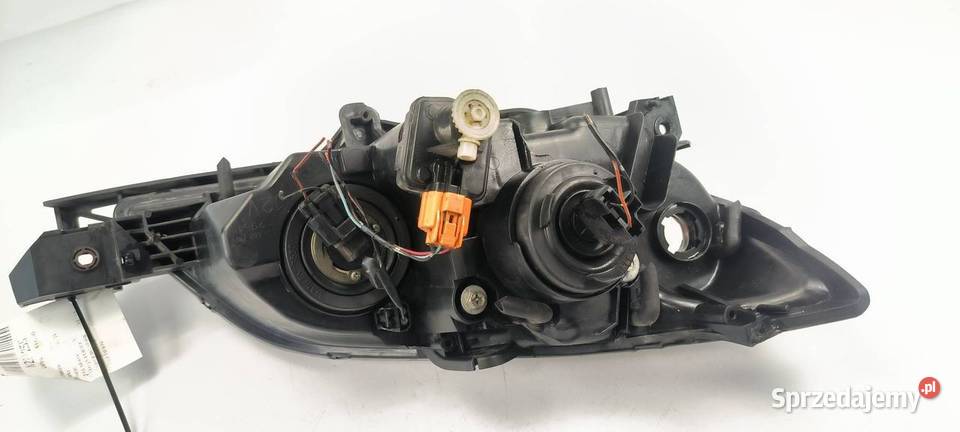 LAMPA LEWA PRZÓD MAZDA 3 osobowe Lipno