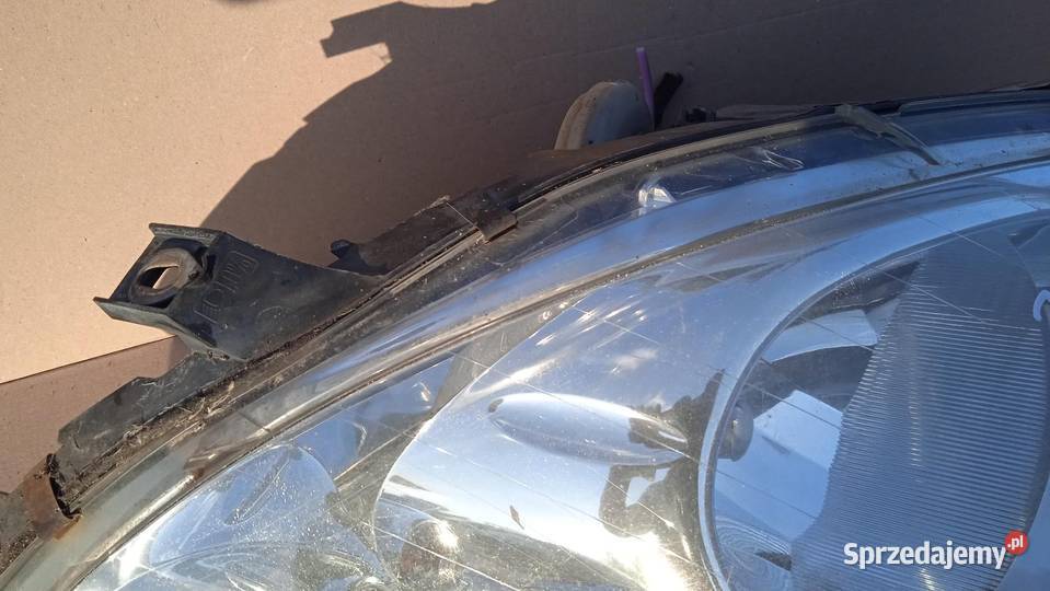 MERCEDES W169 LAMPA PRZÓD PRAWA osobowe Zbierkowo