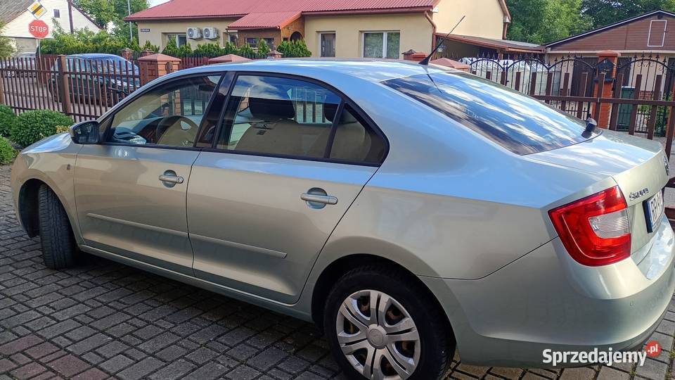 Skoda Rapid nieuszkodzony Samochody osobowe Przemyśl