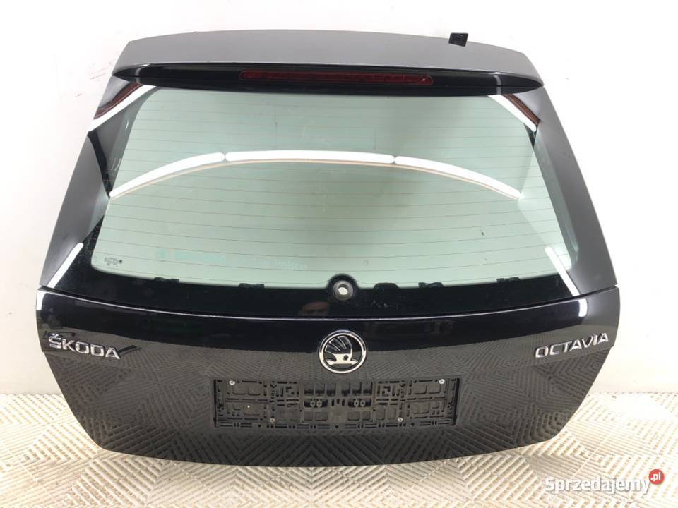 KLAPA TYŁ SKODA OCTAVIA III Kombi CZARNY TYLNA