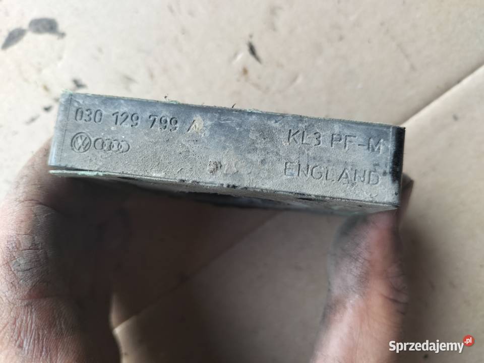 PODSTAWA GAŹNIKA AUDI VW GOLF SEAT POLO