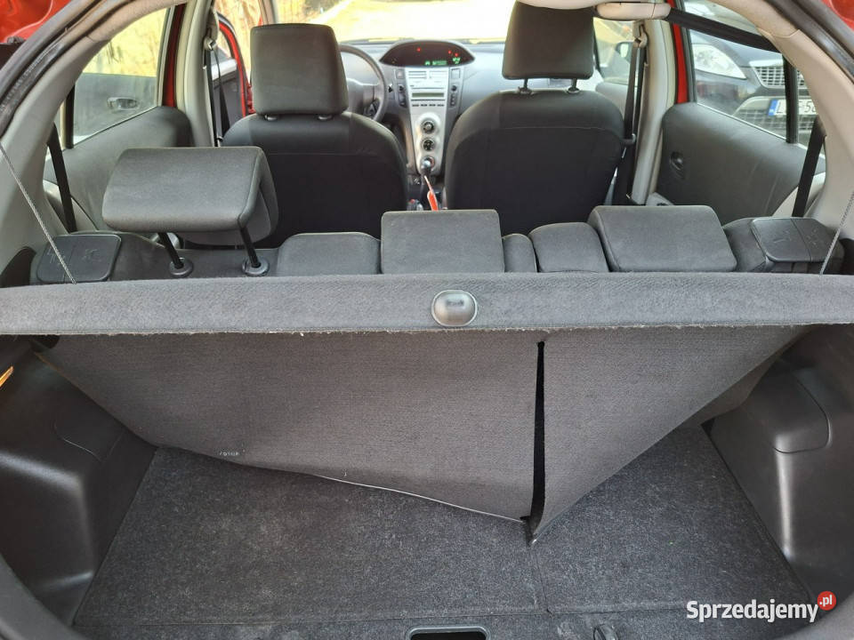 Toyota Yaris 13 benzyna na łańcuchu 5 drzwi Jacków
