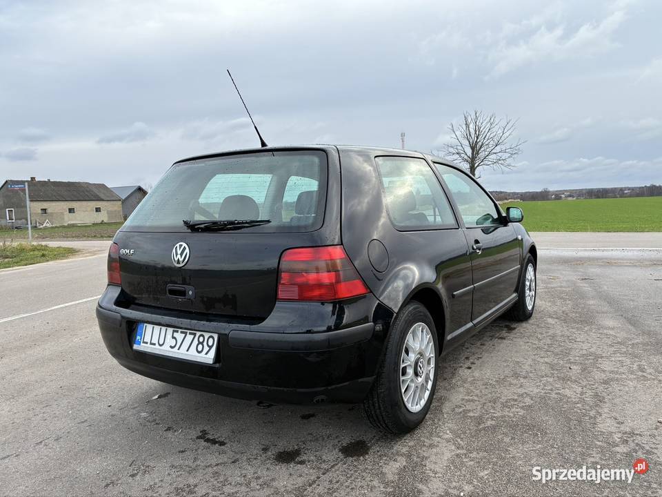 Golf IV nieuszkodzony Wola Okrzejska
