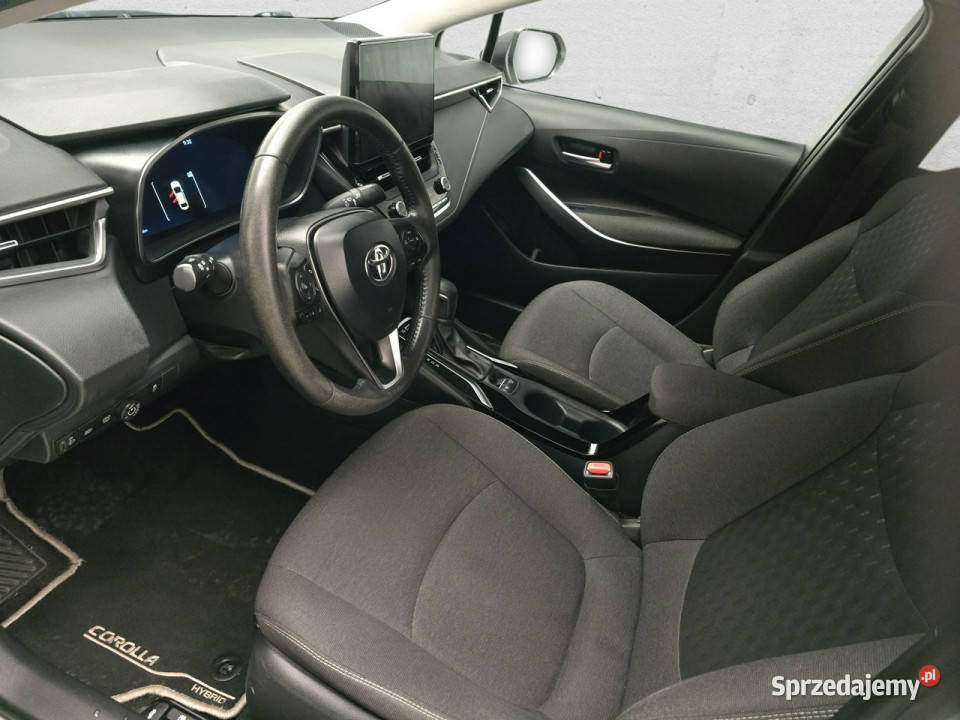 Toyota Corolla Seria E16 2012 98KM dolnośląskie Komorniki