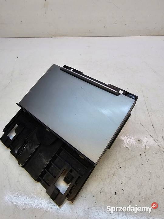 POPIELNICZKA PRZÓD AUDI A6 C7 4G0863273