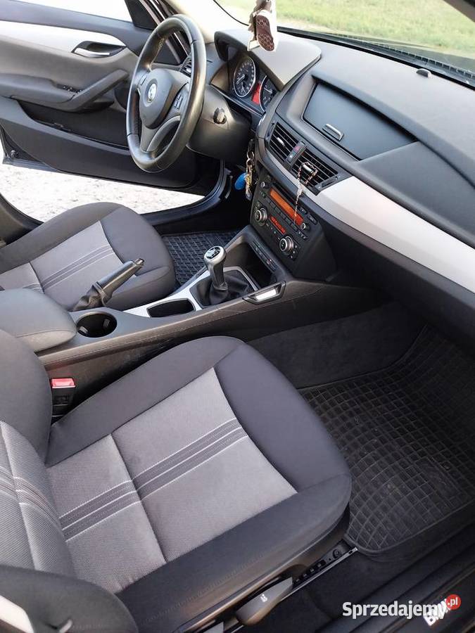 BMW X1 20d 143 manual 1 właściciel reflektory ksenonowe Majdan Moniacki