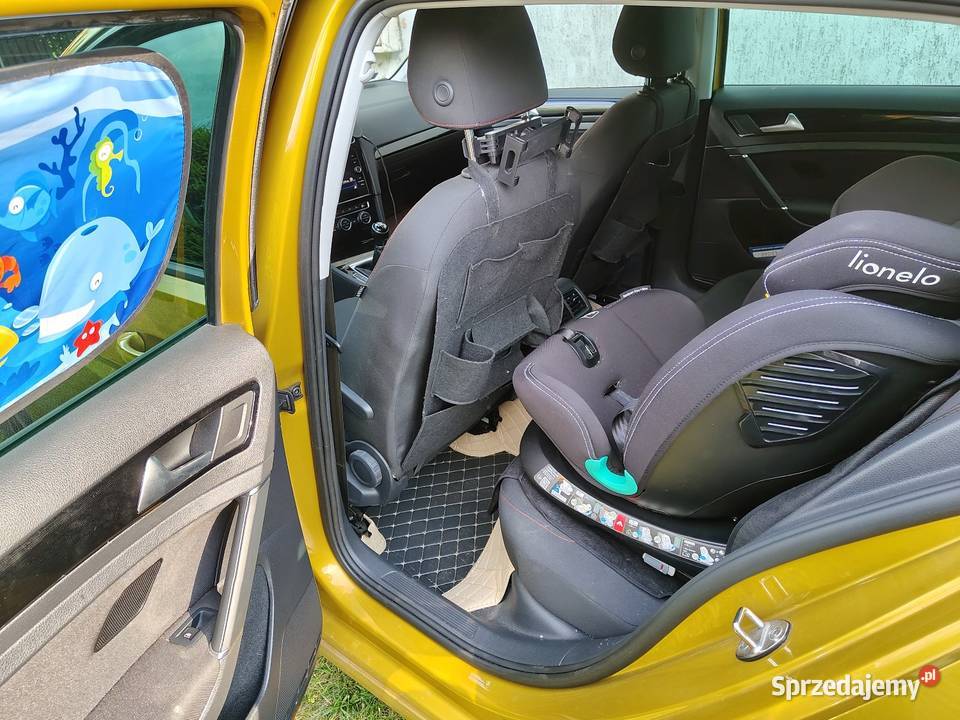 VW Golf 10TSI wersja sound podgrzewane fotele