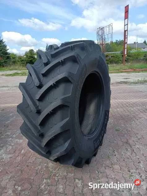 Opona 71070R38 Ascenso XRL 880 172D Mocna Tomaszów Lubelski