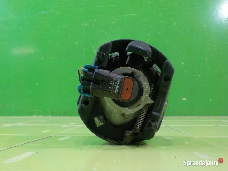 CHRYSLER 300C 30 CRD 06r SEDAN 4D halogen prawy Suków