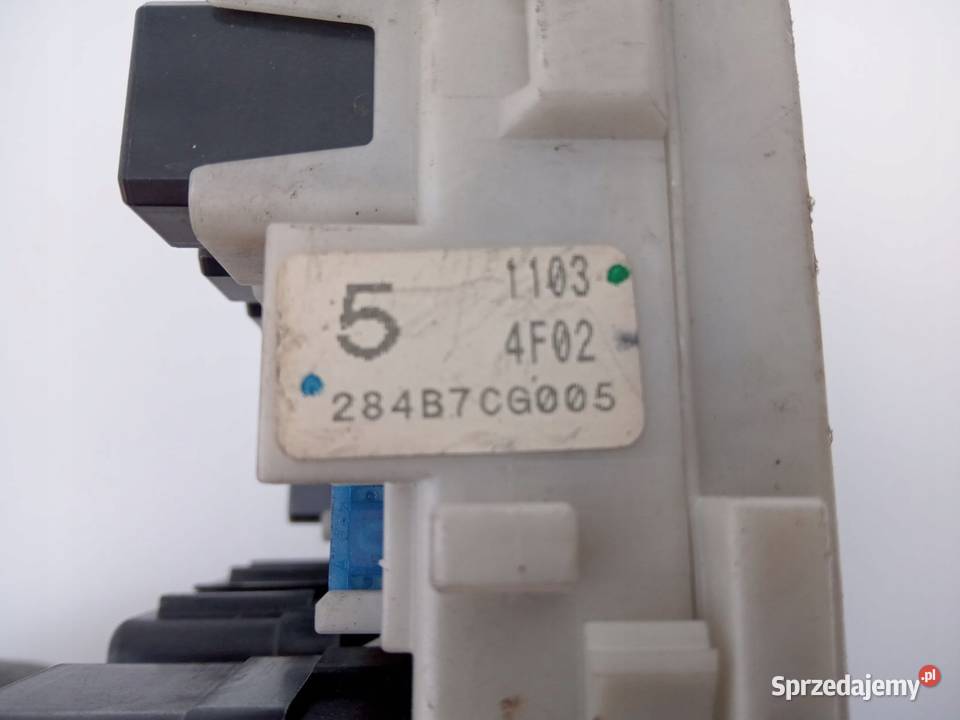 SKRZYNKA BEZPIECZNIKÓW INFINITI FX35 35 Układ elektryczny Nowy Tomyśl