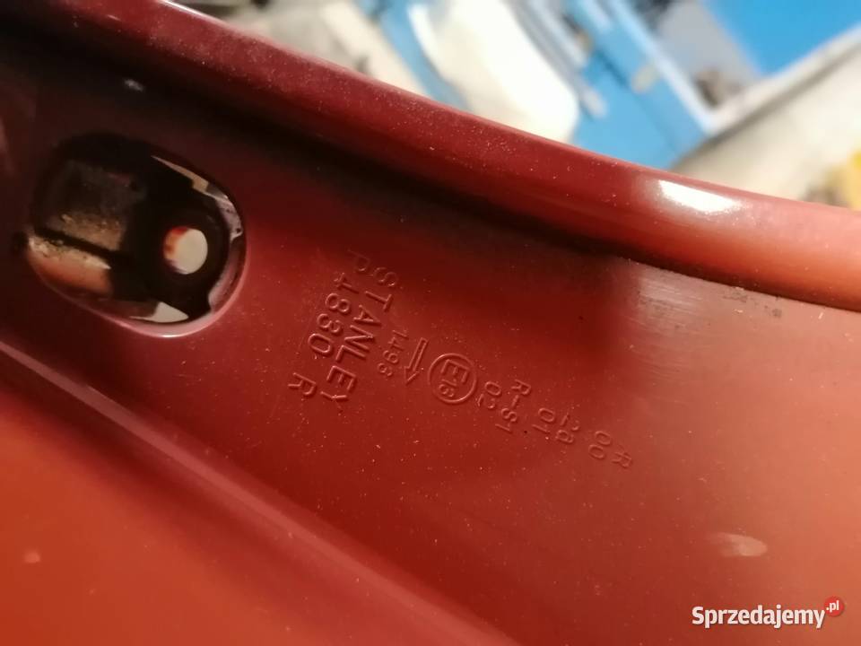 Lampa prawy przód Mazda 5 0510 lampy tyl śląskie Cieszyn