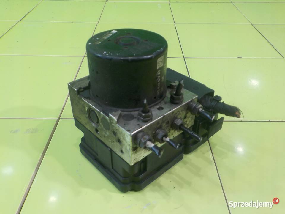 VW GOLF VI 16 TDI 10r HB 5D pompa ABS mazowieckie Suków