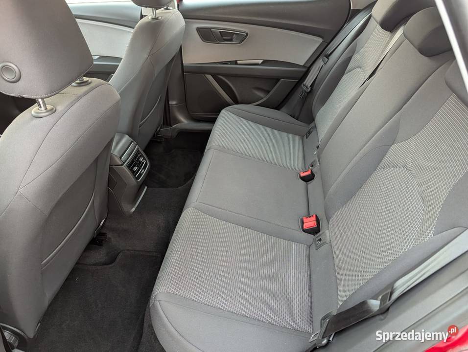 Seat Leon 15tsi 1wlasciciel salon polska benzyna Radom
