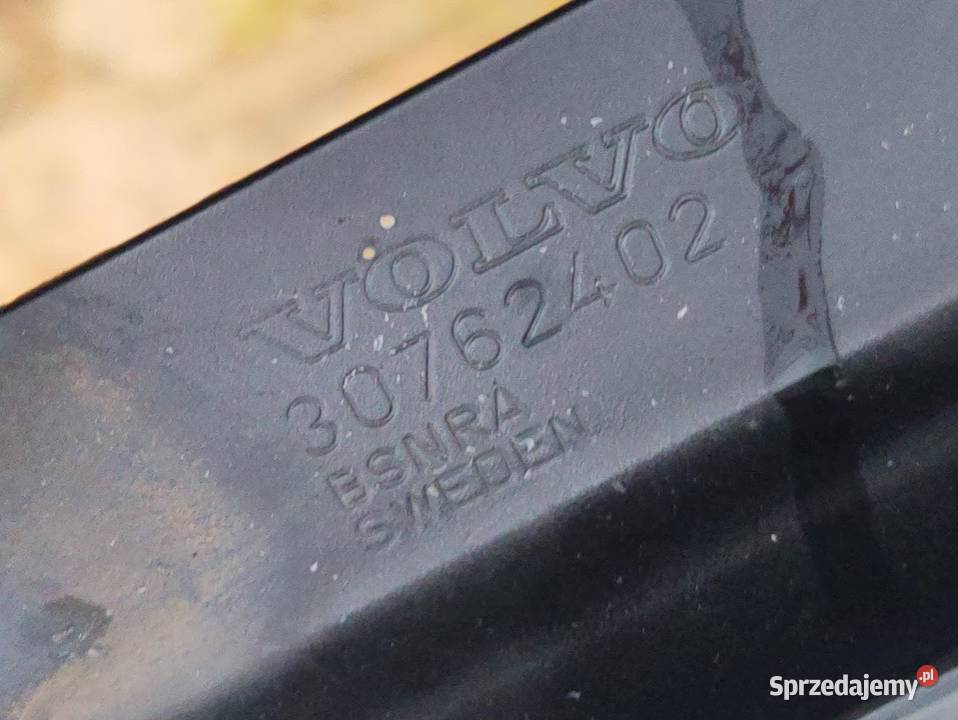 Błotnik Prawy Przód Volvo XC60 XC 60 I 17 Pleszew sprzedam