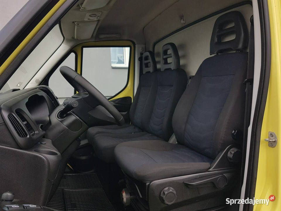 Iveco Daily KONTENER 8EP KLIMA 414x221x220 elektryczne lusterka Poręba