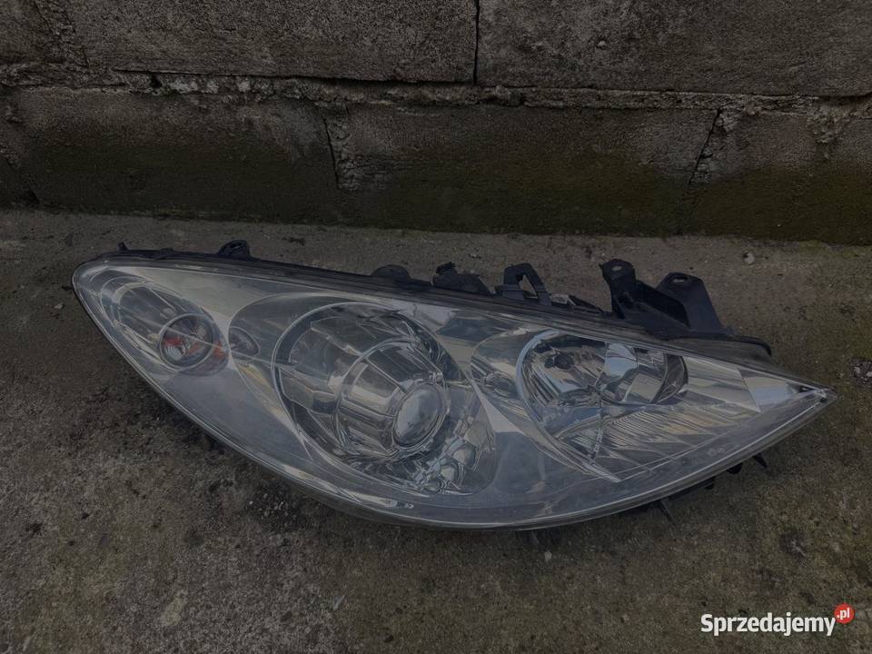 Lampa prawa przód Peugeot 307 LIFT 0508 wielkopolskie