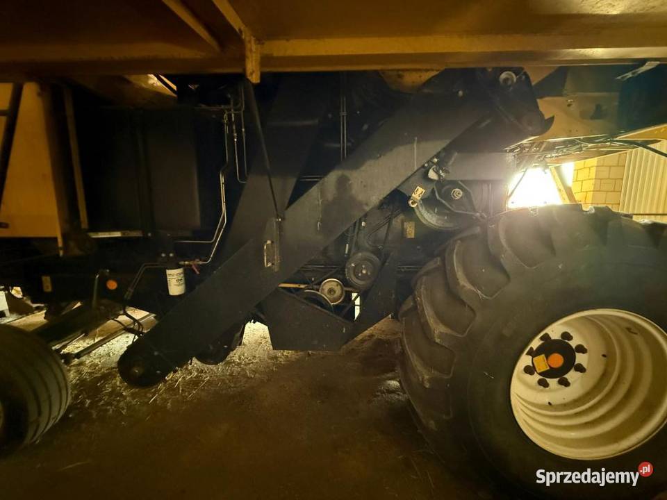 Holland tc5050 kombajn zbożowy Sokoły