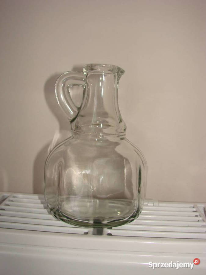 mała szklana karafka sprzedam