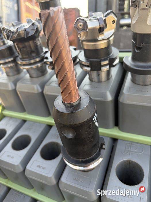 Frez VHM 20 mm na oprawce SK40 DIN 69871 ADB Kompresory Tuliszków