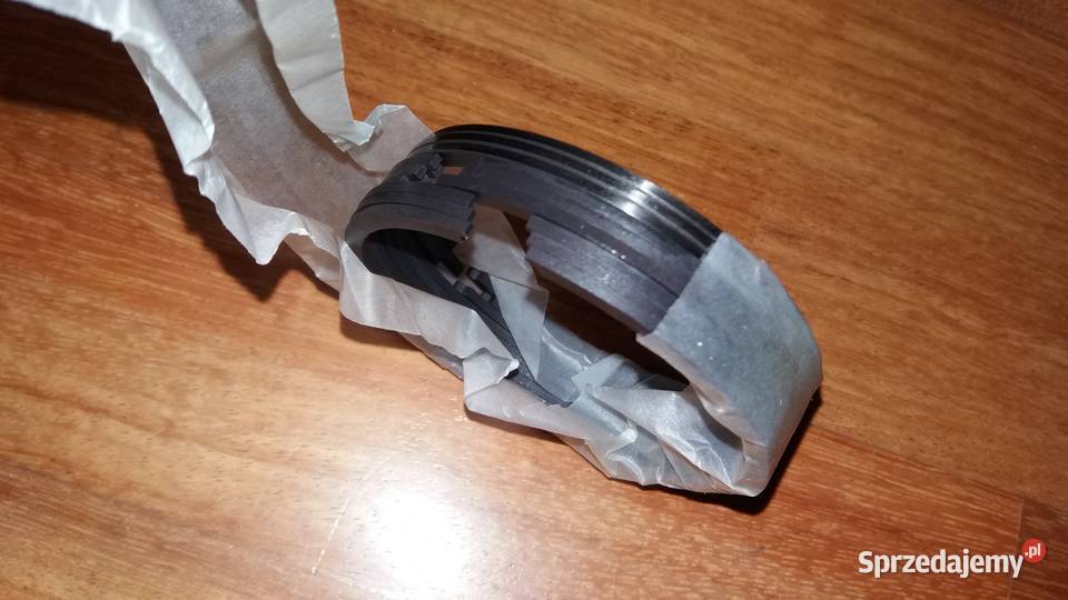 Wartburg 353 dwusuw Nowe pierścienie tłokowe