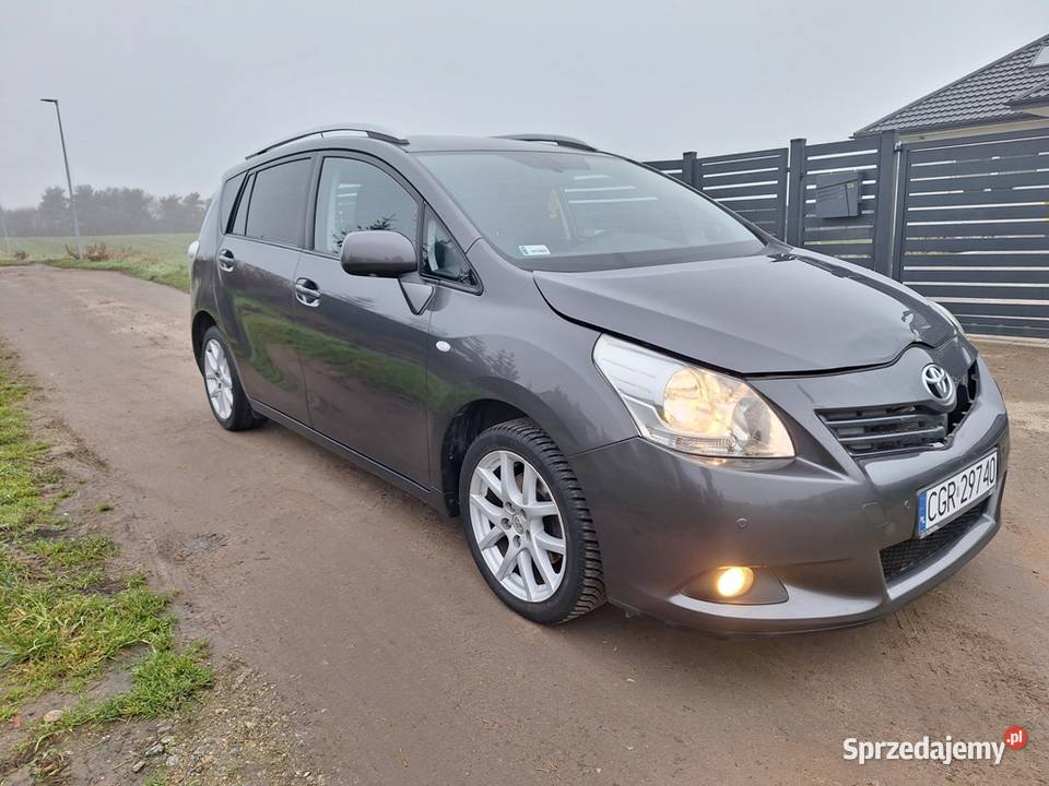 Toyota Corolla Verso 2012 20 D4D Salon Polska manualna Corolla Verso kujawsko-pomorskie Grudziądz