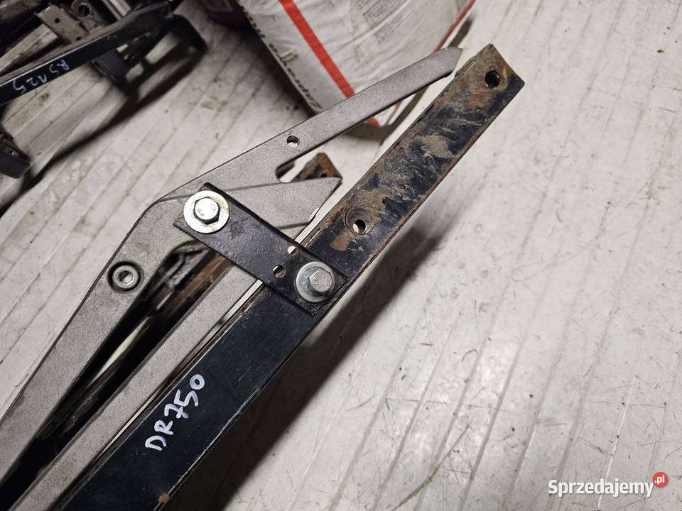 Suzuki DR 800 750 bagażnik uchwyt tylny cross