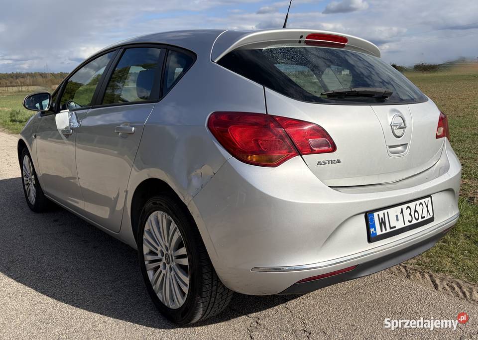 OPEL ASTRA J 2014 16 Benzyna 124 MP3 Wieliszew