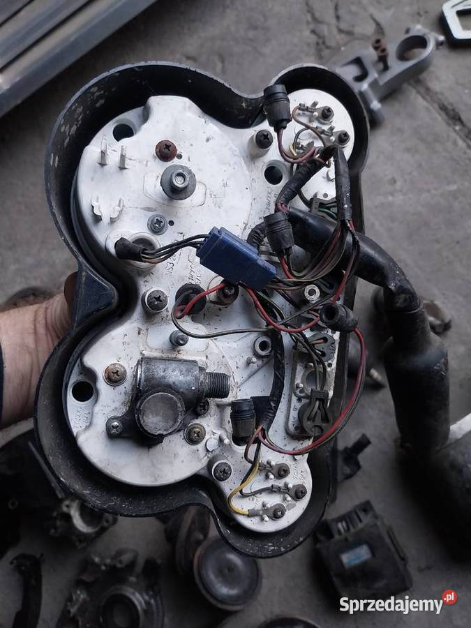 Kawasaki GPX 600 garażowe porządki sprzedam