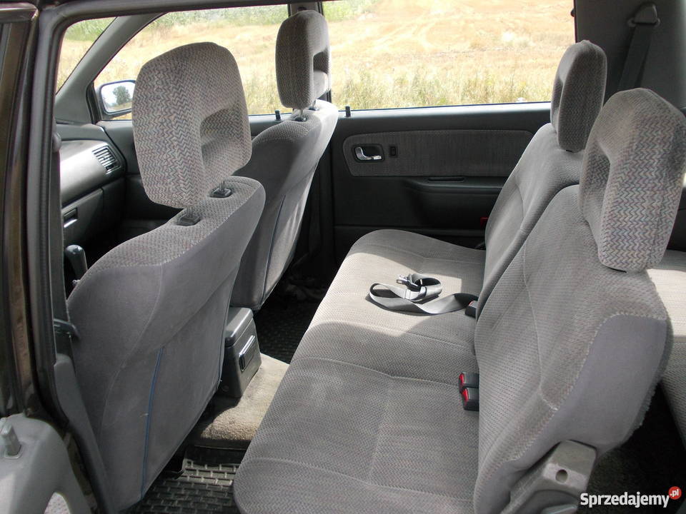 MITSUBISHI SPACE WAGON 20 VAN BENZYNALPG wspomaganie kierownicy Uciechów