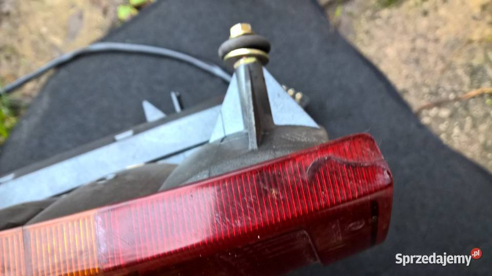 Lampa tył lampa tylna prawa lewa Mercedes w124 lubelskie Chełm sprzedam