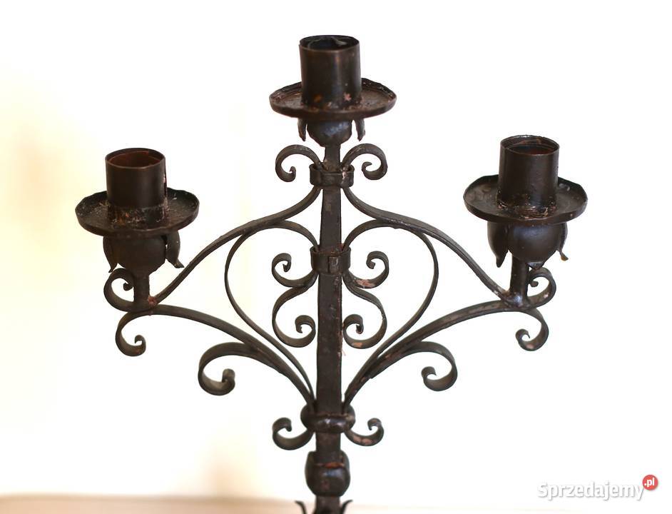 Stary świecznik kuty metalowy żeliwny zdobiony Gdańsk sprzedam