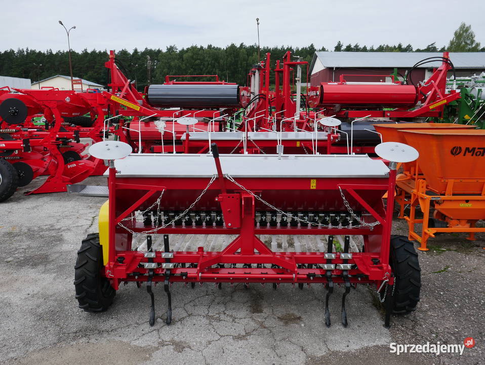 Siewnik zbożowy mechaniczny rzędowy firmy Sadzenie/siewniki Krasnystaw