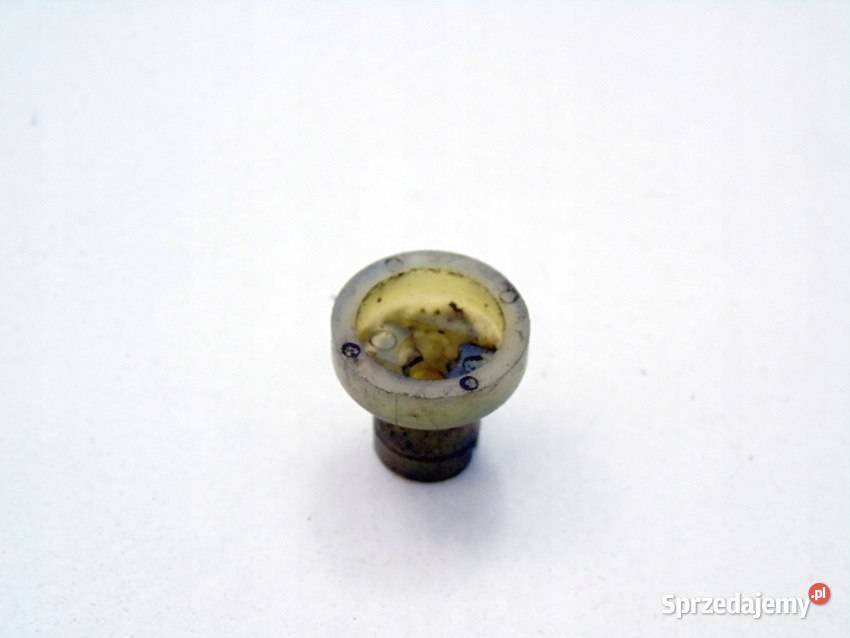 Nakrętka świecy żarowej 22 D4D Avensis Rav4 śląskie