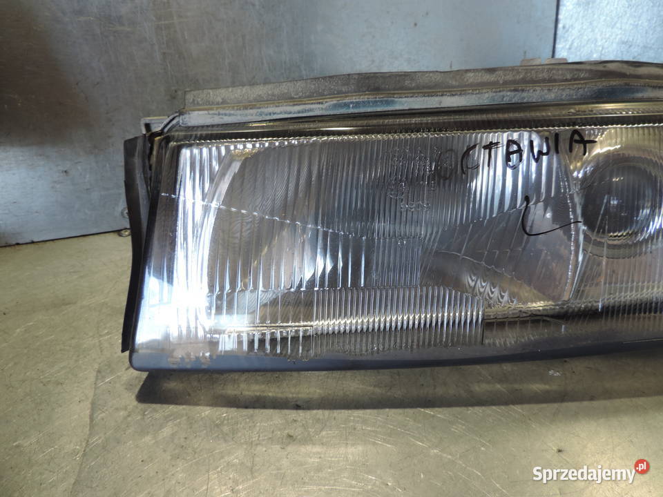 LAMPA LEWY PRZÓD SKODA OCTAVIA I Nowy Sącz