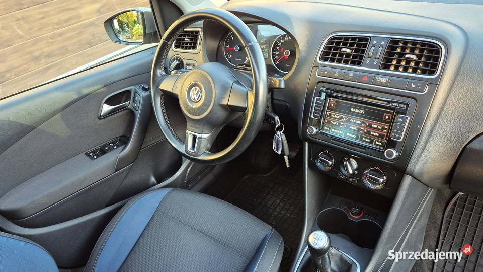 VW POLO v 16 TDi Panorama tempomat Ładny Rok produkcji 2010 Niepołomice sprzedam