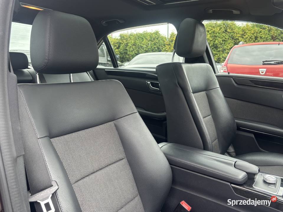 MercedesBenz E300 podgrzewane fotele
