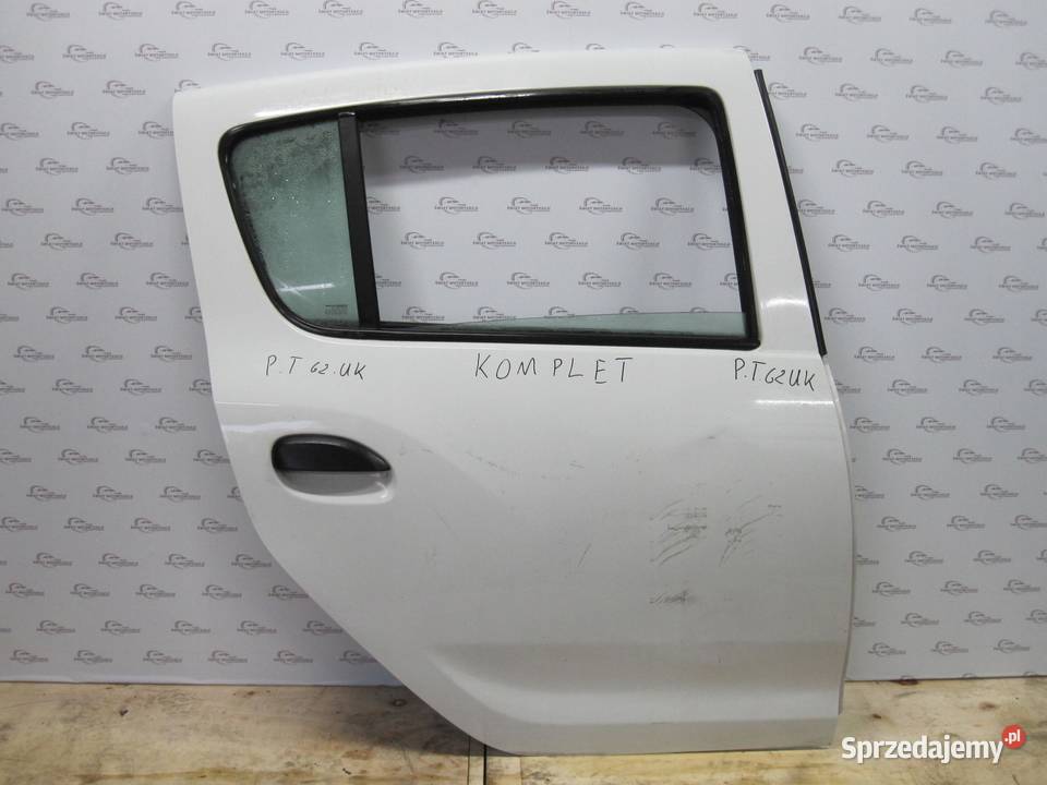 DACIA SANDERO II LIFT 20r drzwi prawe tył