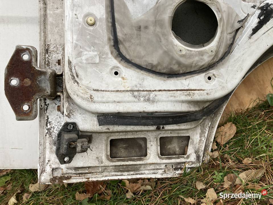Kia k2500 k2700 drzwi Zielonka
