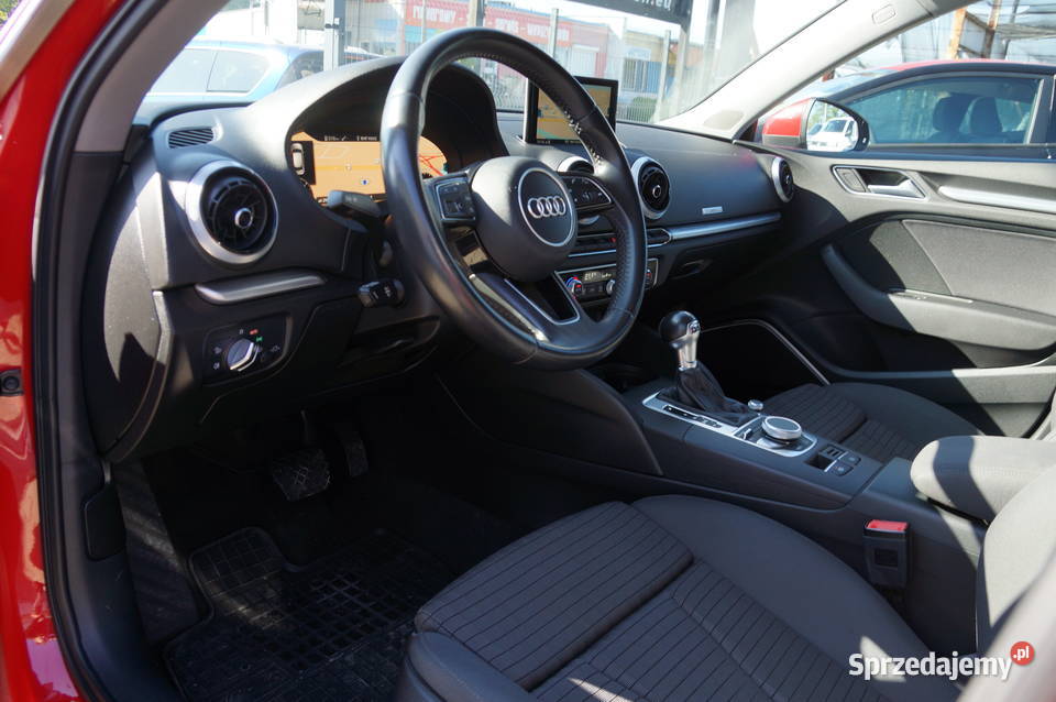 Audi A3 20 TDI CR 184 4x4 Lift Virtual BO Navi przyciemniane szyby Nowy Sącz