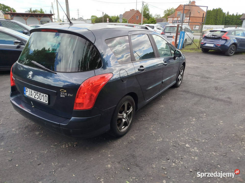 Peugeot 308 SW 16 HDI II 20112013 światła przeciwmgielne Jarocin